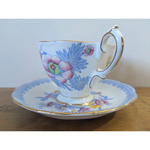 Royal Albert Bone China Tea Cup Saucer England Floral Pattern Vintage - Picture 3 of 16